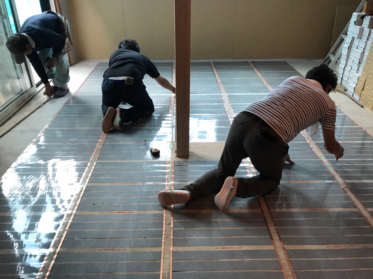 床暖房 電気式床暖房 埼玉で注文住宅 建て替え 新築のlohasta Home ロハスタホーム